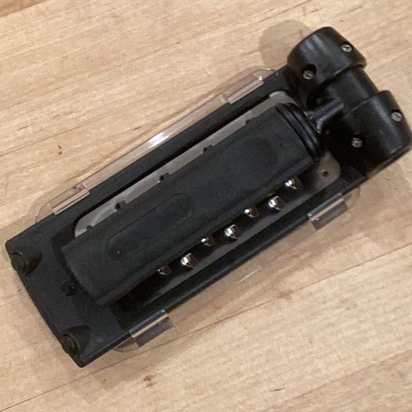 The Pampered Chef microplane adjustable grater - Picture 3 of 4